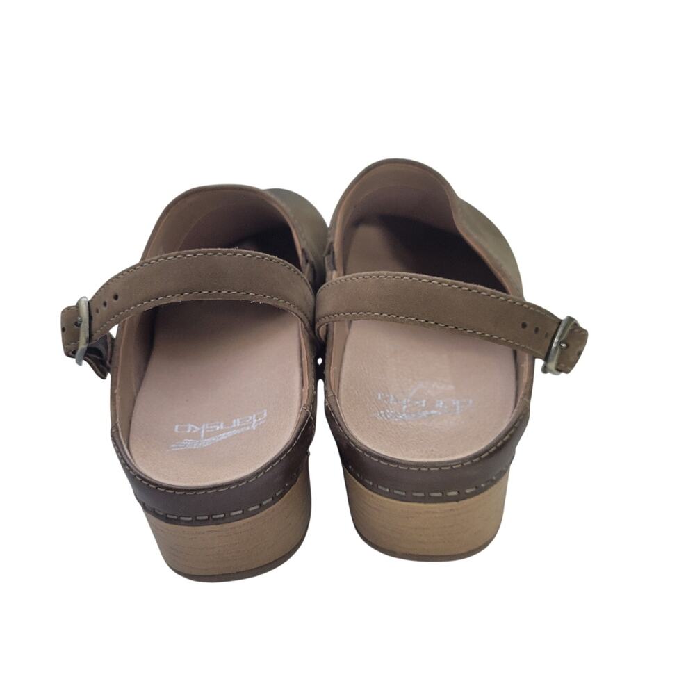 Dansko Women's Berry Burnished Nubucks Clogs With Swivel Strap Size 39(8.5) 2212 - Picture 4 of 8